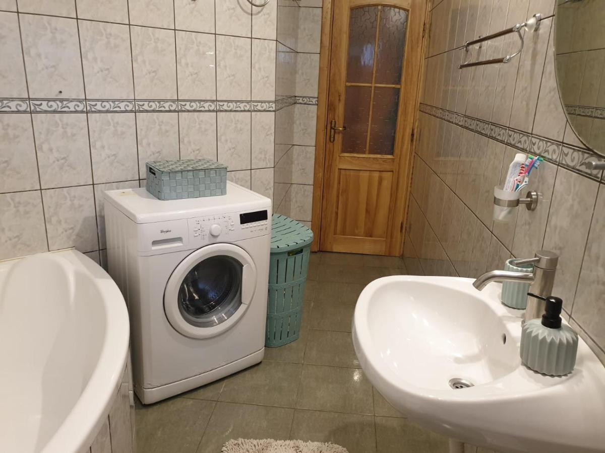 3 Camere Central Яссы Экстерьер фото