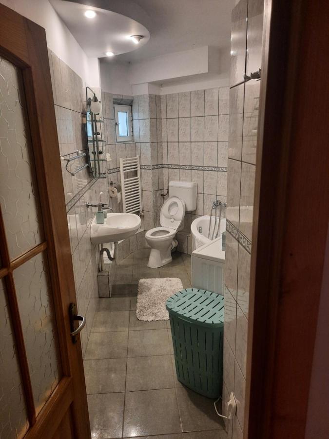 3 Camere Central Яссы Экстерьер фото