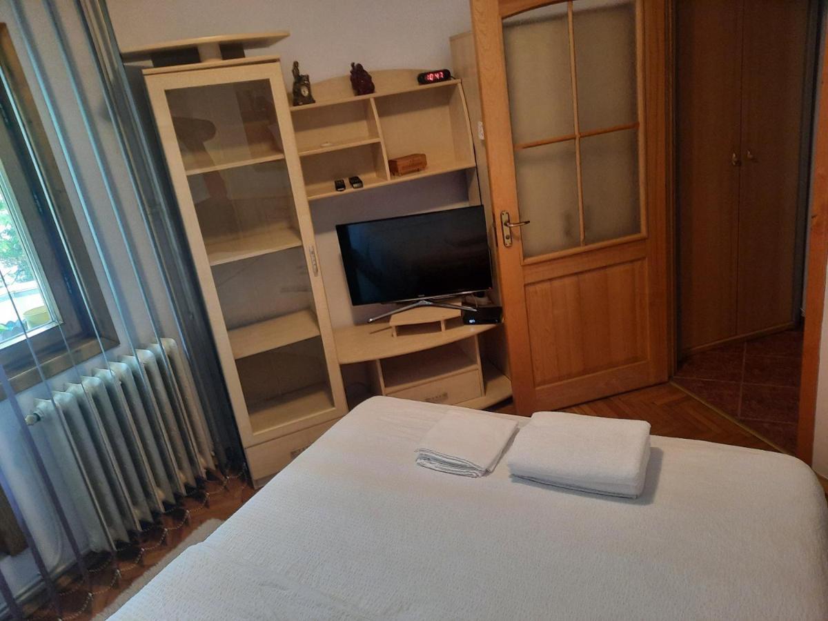 3 Camere Central Яссы Экстерьер фото